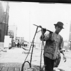 "Prenez mon joug sur vous et recevez mes instructions, car je suis doux et humble de coeur; et vous trouverez du repos pour vos âmes." La Bible, Matthieu 11:29