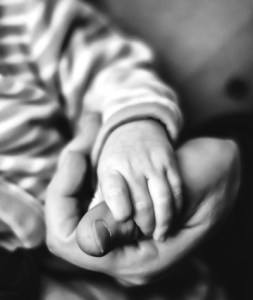 "Jésus lui dit: «En vérité, en vérité, je te le dis, à moins de naître de nouveau, personne ne peut voir le royaume de Dieu.»" La Bible, Jean 3:3